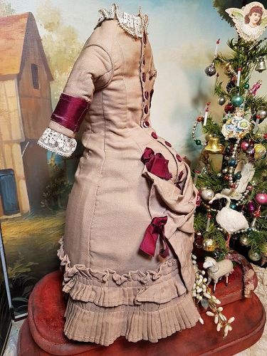 Stunning rare Antique Lady´s Ensemble from circa 1870 th. for 22"/23"