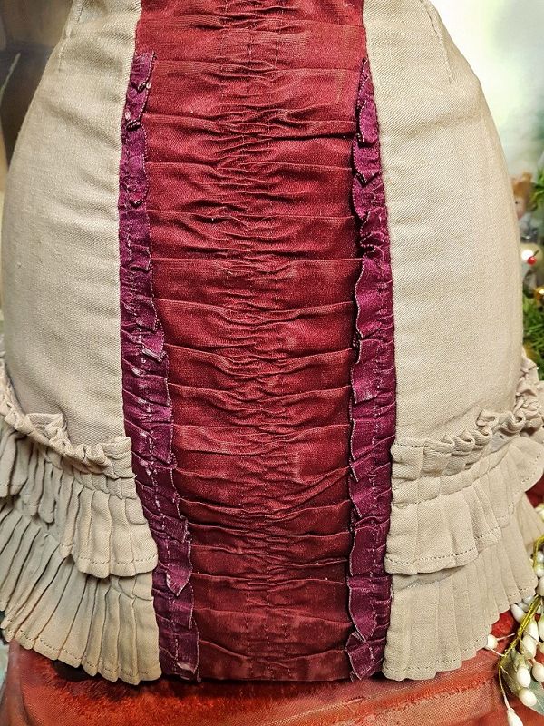 Stunning rare Antique Lady´s Ensemble from circa 1870 th. for 22&quot;/23&quot;