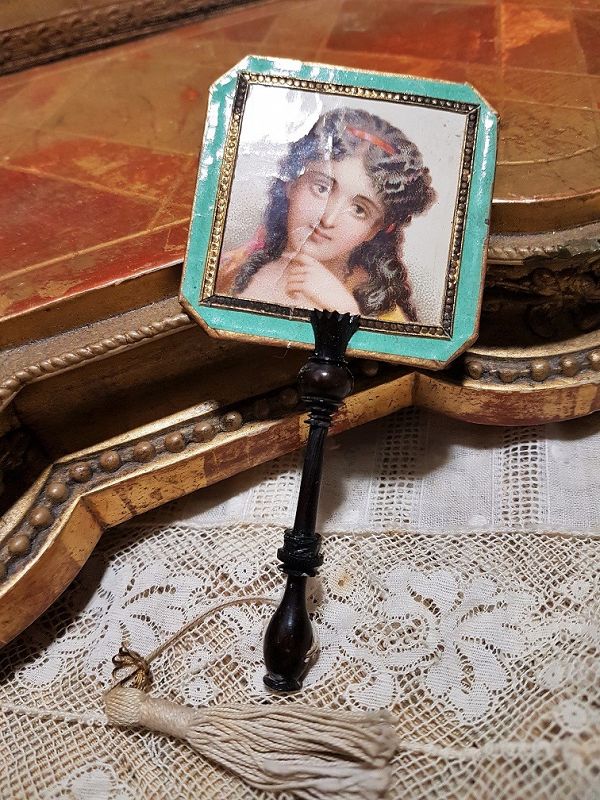 ~~~ Rare Pretty French Poupee Carved Handle Fireplace Fan ~~~