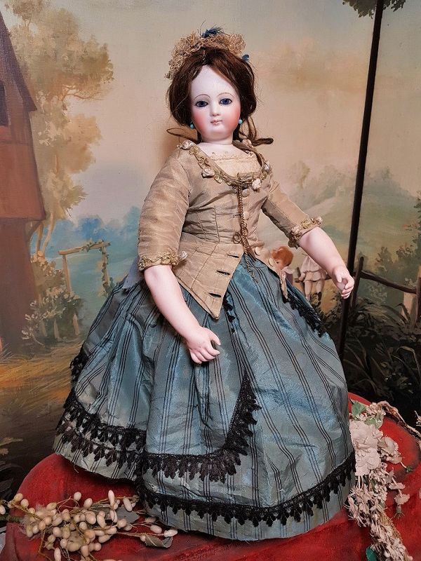 ~~~Beautiful French Poupee by Jumeau with Pretty Antique Costume ~~~