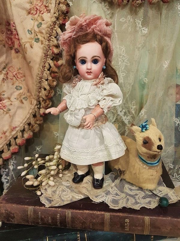 ~~~ Rare 9,5 &quot; Size 1 Mademoiselle Jumeau ~~~