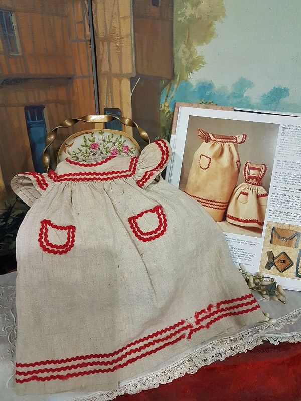 ~~~ 1860th. Linen Huret Style Pinafore ~~~