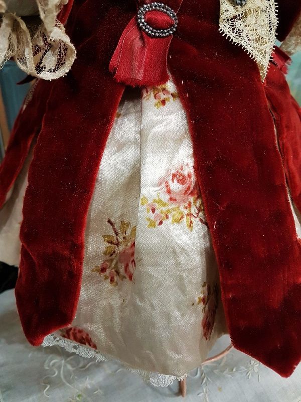 ~~~ Pretty French Bebe Costume with Bonnet ~~~