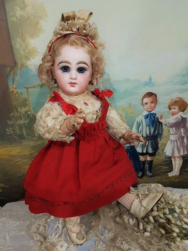 ~~~ Lovely size 3 Mademoiselle Jumeau in Original Clothing ~~~