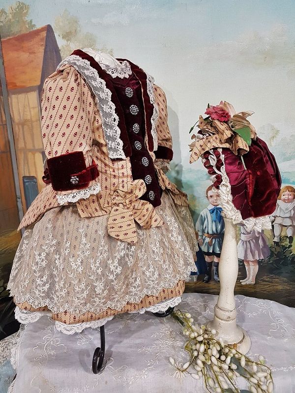 ~~~ Elegant French Bebe Silk and Velvet Costume with Bonnet ~~~