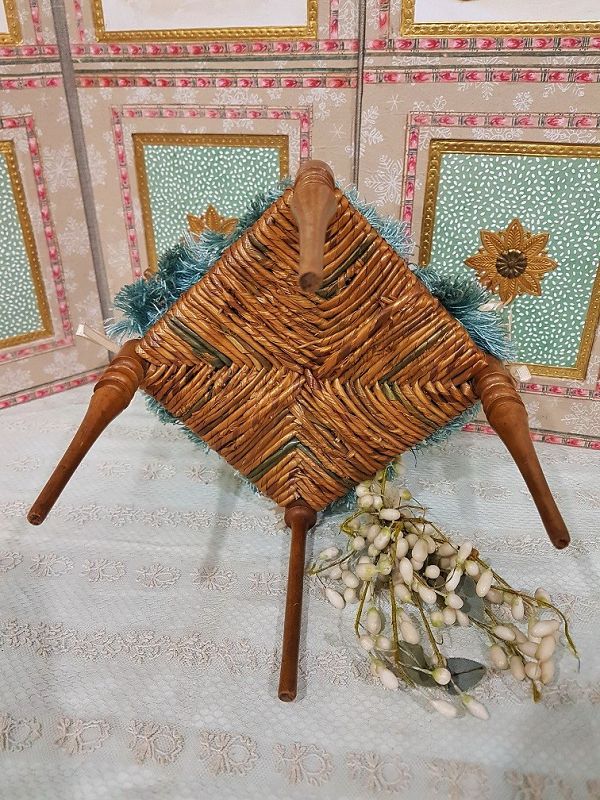 ~~ Rare French 3 Corner Salon Chair with Hand Painted Silk Cushions ~~