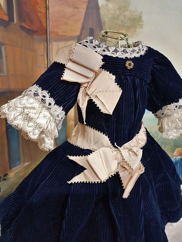 Lovely original Antiuqe Silk Dress for 15&quot; / 16&quot; Bebe