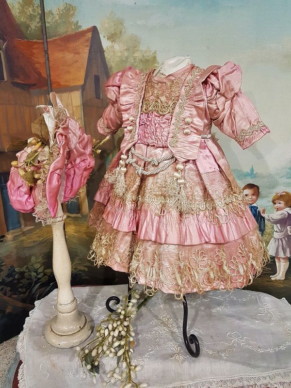 ~~~Pretty French Pink Silk Bebe Costume with Matching Bonnet ~~~