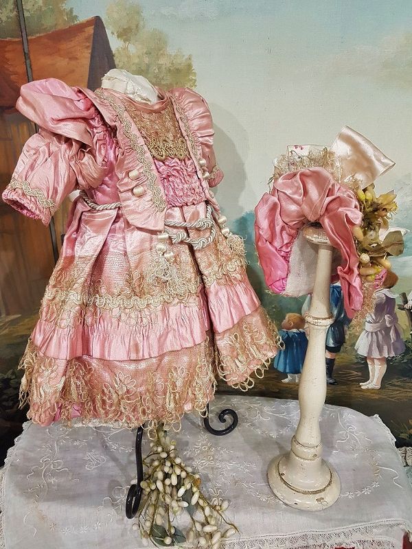 ~~~Pretty French Pink Silk Bebe Costume with Matching Bonnet ~~~