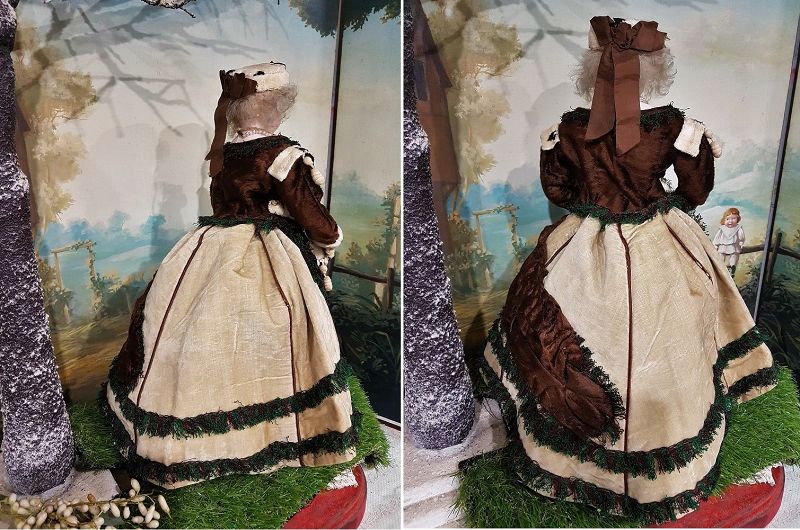 Stunning Huret era 1860th. Bisque Poupee with gorgeous Antique Gown