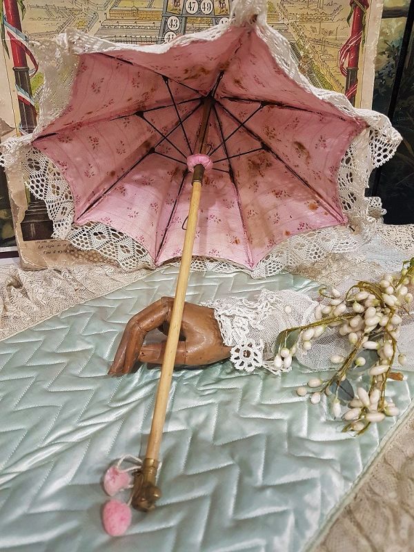 ~~~ Beautiful Maison Jumeau Bebe Parasol with Dog Handle ~~~