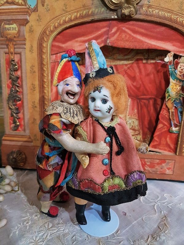 Rare all original Bisque Googly Clown Mignonette in original Clothing