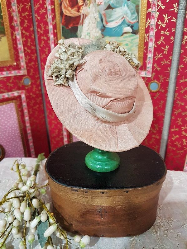 Lovely 1868th. Fashion Doll Hat with Hat Stand and Box