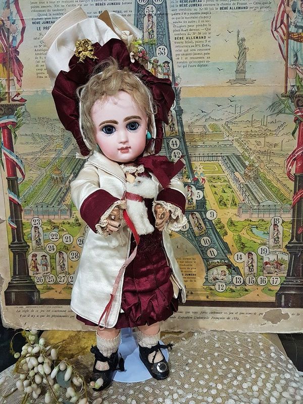 Pretty size 4 French Bebe Jumeau with stunning blue Eyes