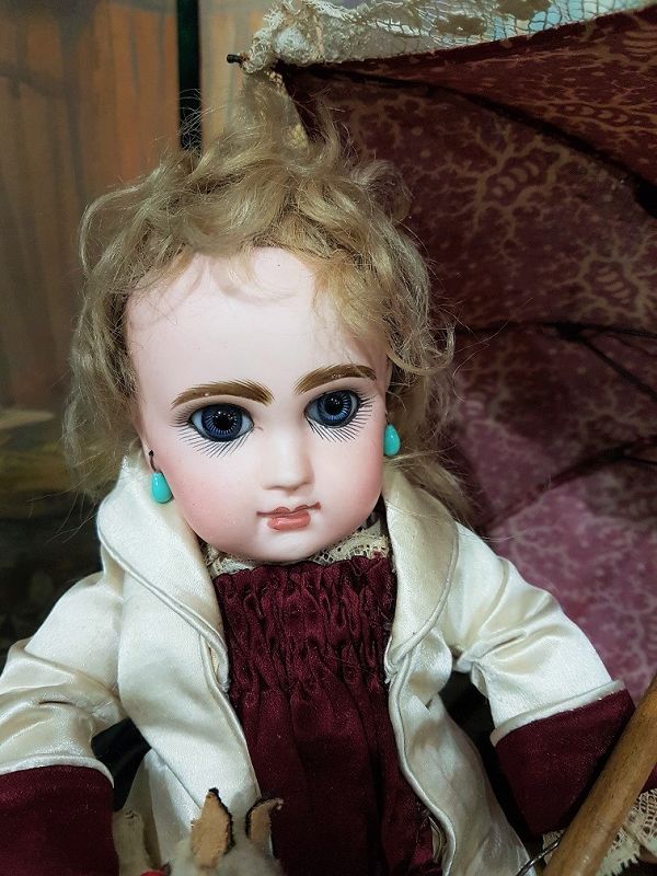 Pretty size 4 French Bebe Jumeau with stunning blue Eyes