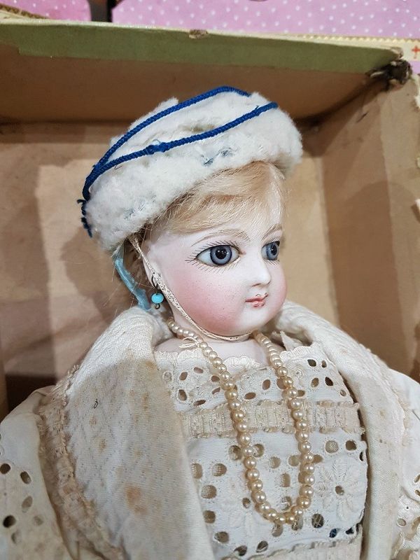 14&quot;  French Teenager Poupee by Maison Jumeau in Original Condition