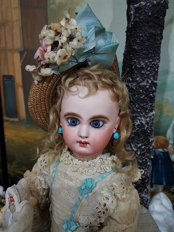 Lovely French Bisque Bebe Mascotte in original Condition