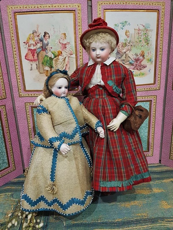 Rare Huret era 1860 Teen Fashion Doll in all original Condition