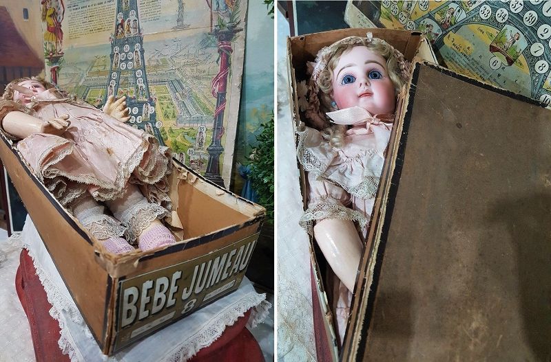 Exceptional all Original French Portrait Bebe by Maison Jumeau in Box