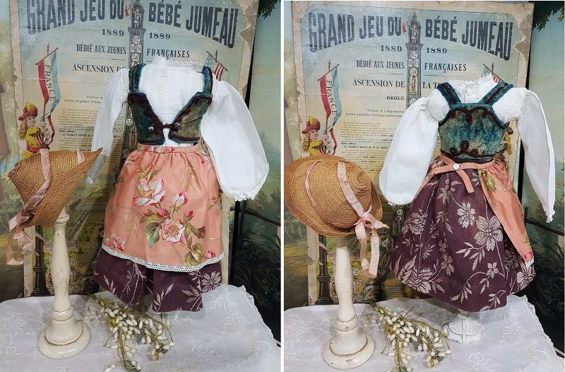 From Family Property Emile Jumeau Bebe with original Trousseau 1880th.