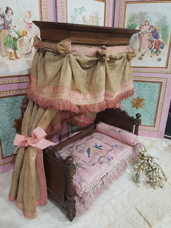 Rare early 19th. century French Poupee Day Bed with Lavish Fittings