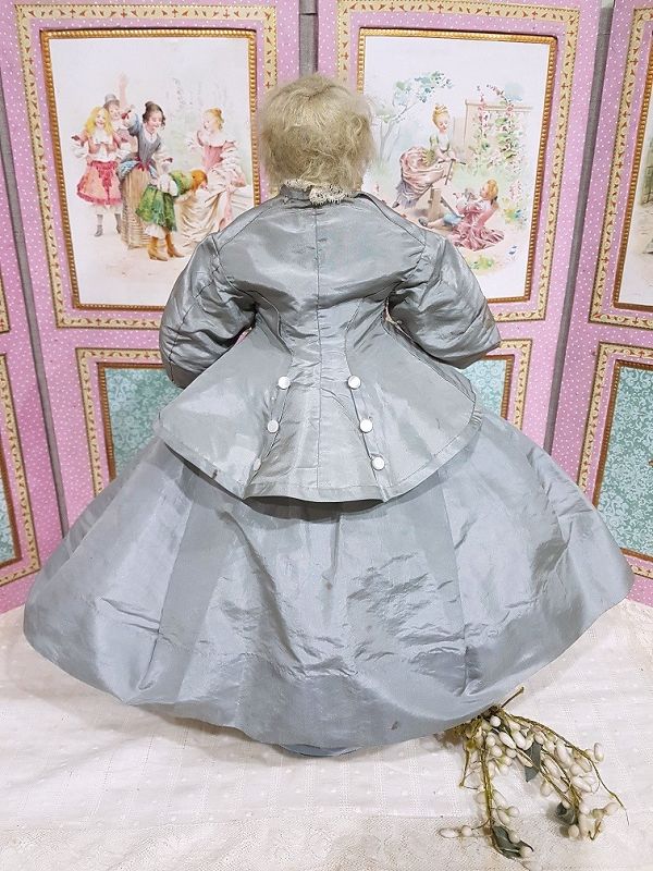 Exquisite Mlle. BEREUX  1860th. &quot; Mode Enfantine &quot; Poupée Costume