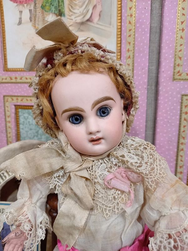 Rare 10 &quot; small Size 2 Mademoiselle Jumeau with extra Clothing