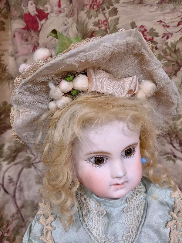 Stunning Ruffled antique silk Bonnet from France circa 1880 ...