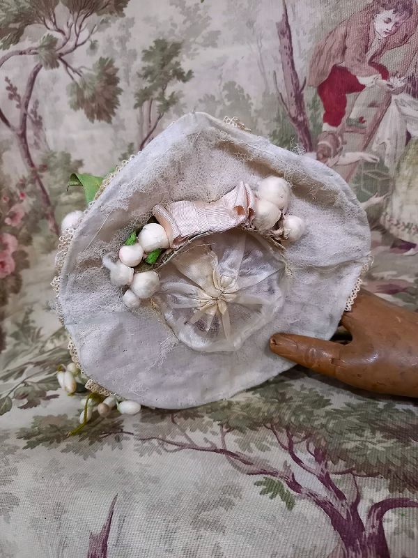 Stunning Ruffled antique silk Bonnet from France circa 1880 ...
