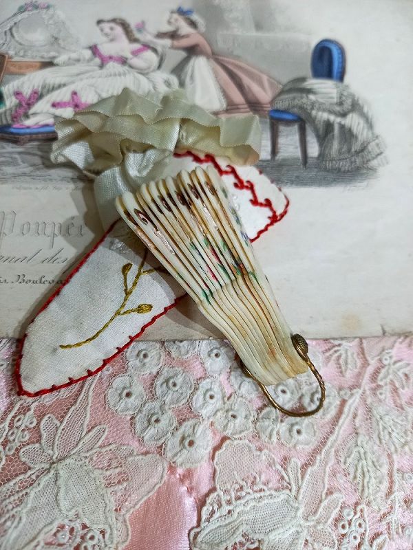 Pretty Hand Painted Ivory miniature Poupee Fan in original silk Case