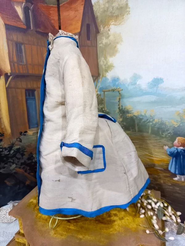 Wonderful antique Bustel Dress attribute by Maison Jumeau