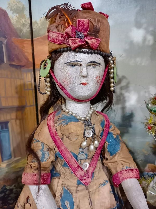 Rare Early 23 &quot; all Wooden Doll with superb Original Condition