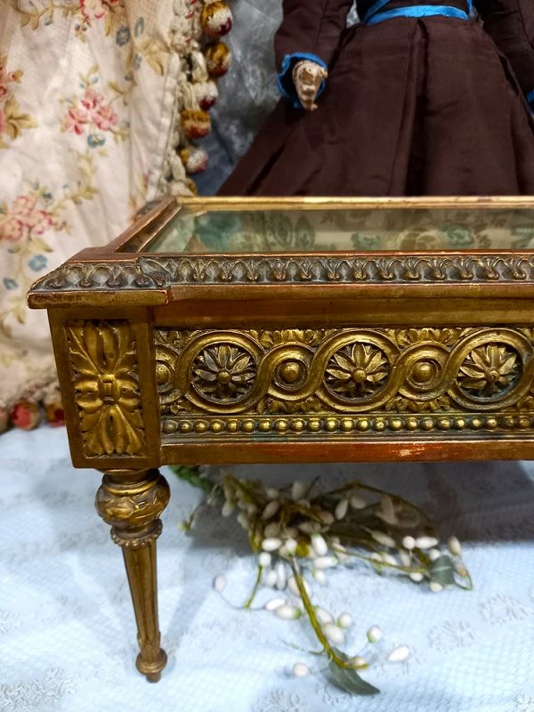 Luxury Gold-Leaf Poupee Table Vitrine in the Louis XVI Manner