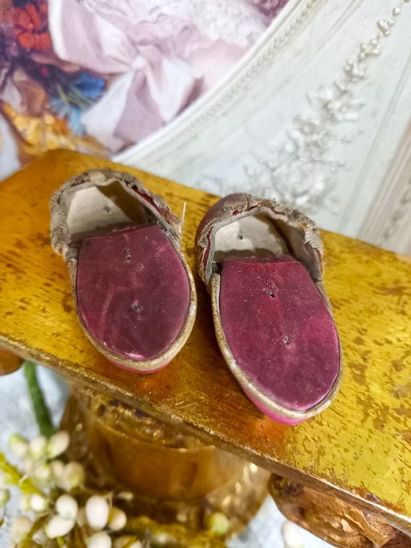 Rare open Heeled Leather Slippers from 18th. Century ...