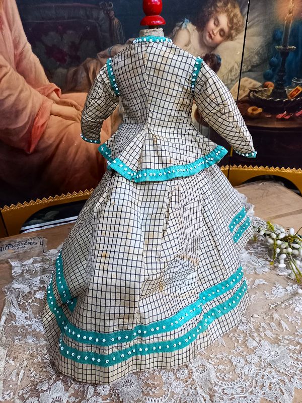 Exquisite antique Enfantine Silk Costume for size 3 Poupee / 1860th.