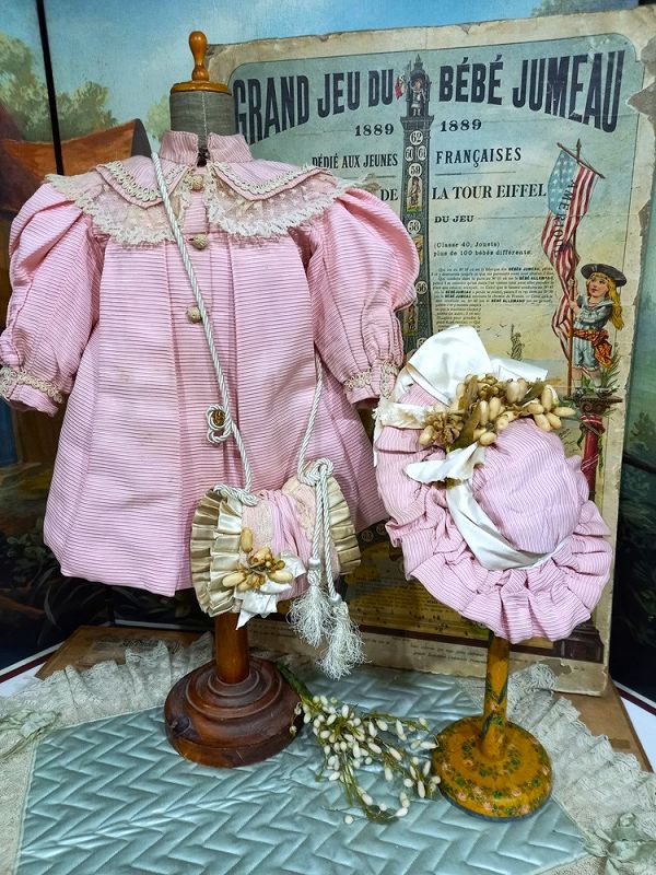 Superb French Ensemble of rare Soft Rose Silk with Bonnet and Muff