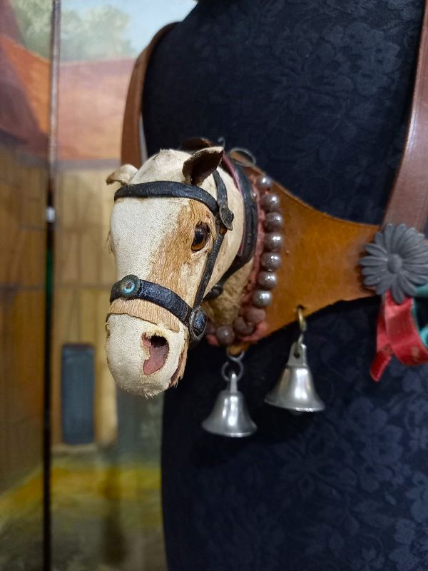 Rare 19th. century Hobby Horse &quot; Courrier &quot;