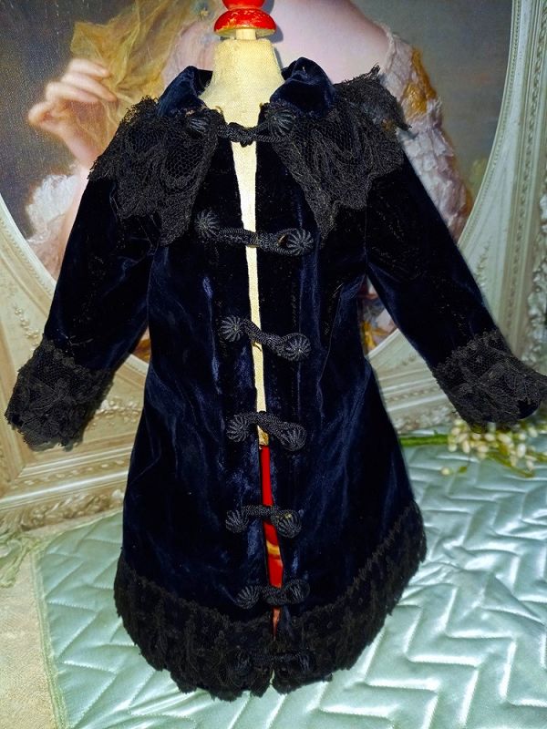 Pretty French early Poupee Jacket with Bonnet / 1860th.