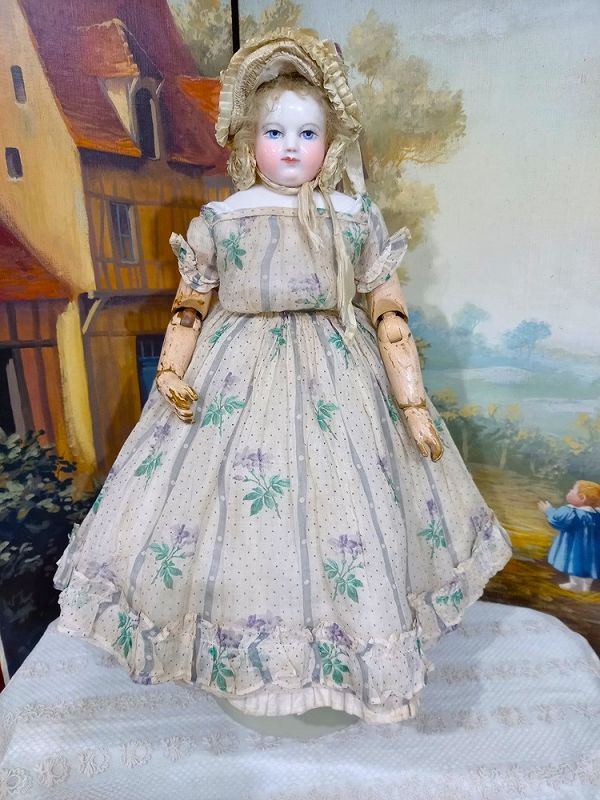 Lovely French Enfantine Poupee Muslin Gown for Huret , Rohmer 1860th.