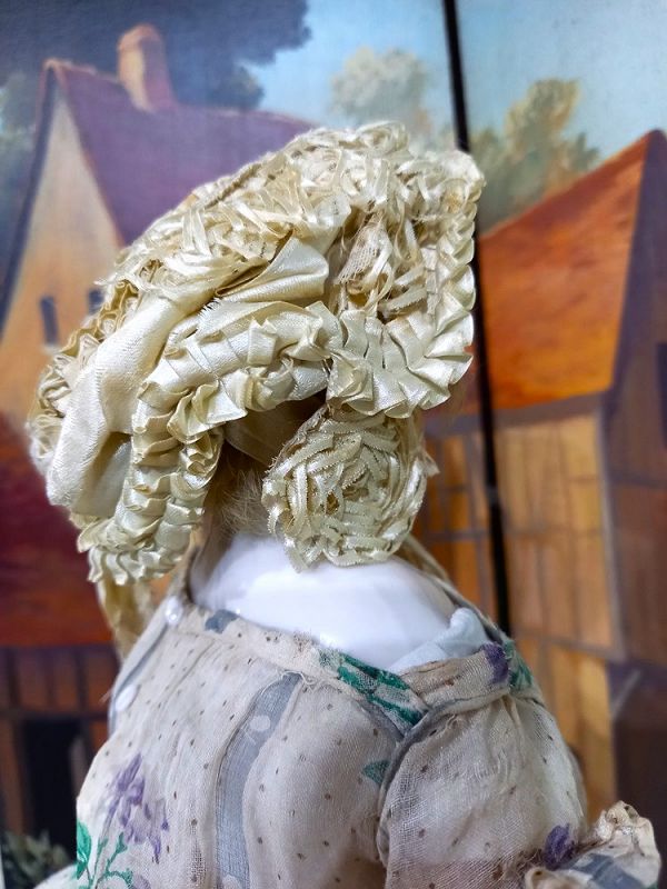 Rare early 1860th. Fancy silk Bonnet by Mlle. Bereux 1860th.