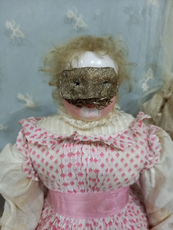 Rare Huret era 1860th. Poupee accessorie &quot; Party &quot; Mask