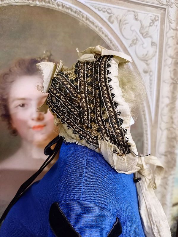 Lovely Huret era Bonnet from France circa 1860 / Mlle. Bereux