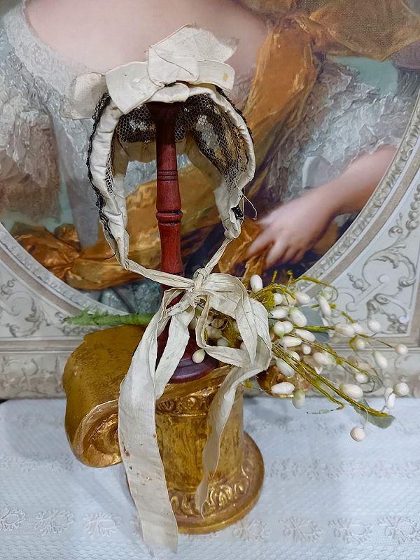 Lovely Huret era Bonnet from France circa 1860 / Mlle. Bereux