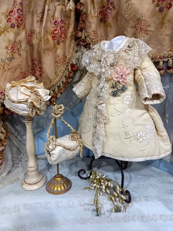 Pretty French Bebe Coat with matching Bonnet and Muff
