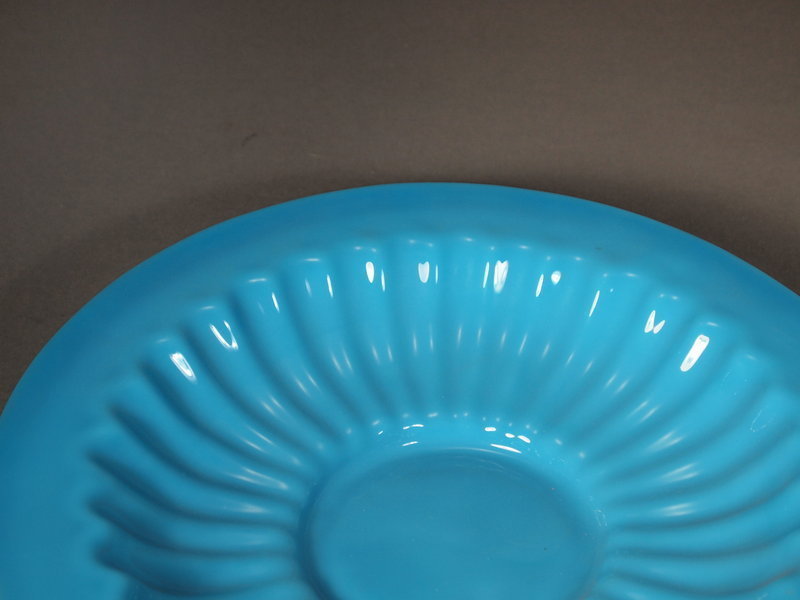 Chinese turquoise Beijing glass dish