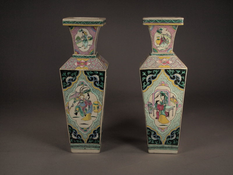 Chinese porcelain enameled vases (pair)