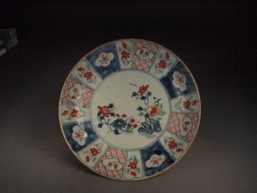 Chinese polychrome porcelain dish