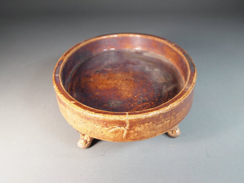 Chinese stoneware footed dish