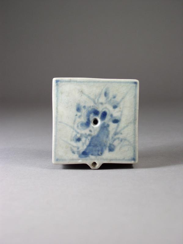 Korean blue and white porcelain square water dropper