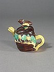 Chinese porcelain squash-shaped water dropper